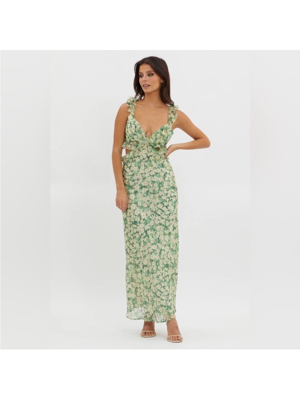 Selfie Leslie NWT Green Floral Ruffle Maxi Dress